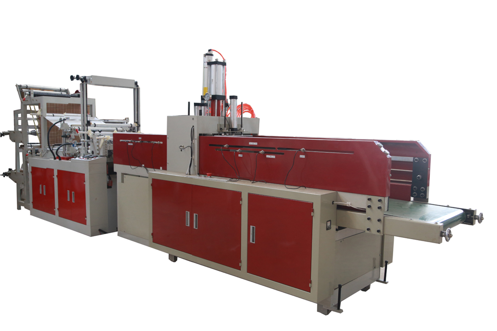 Fully automatic single-layer heat sealing and cold cutting bag making machine